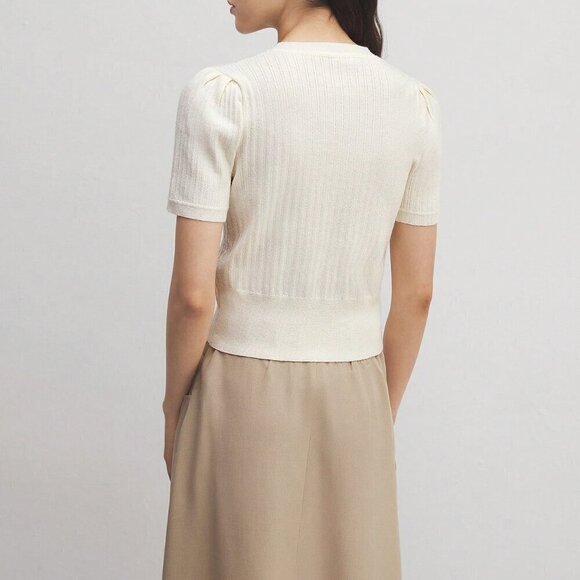 Apricot Casual Women's Stretchy Color Knitted Top With Flower Buckle - Picture 2 of 8